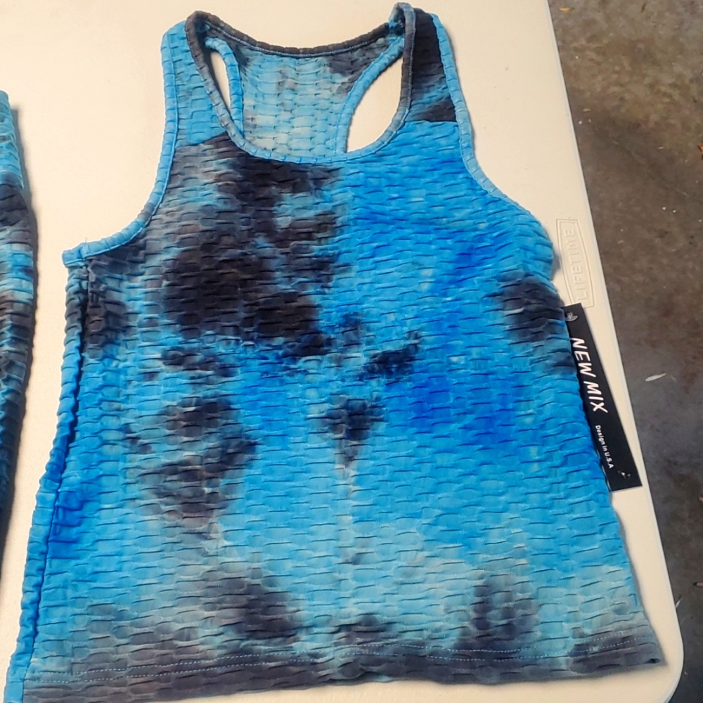 New Mix Brand Workput Set - Picture 3 of 4